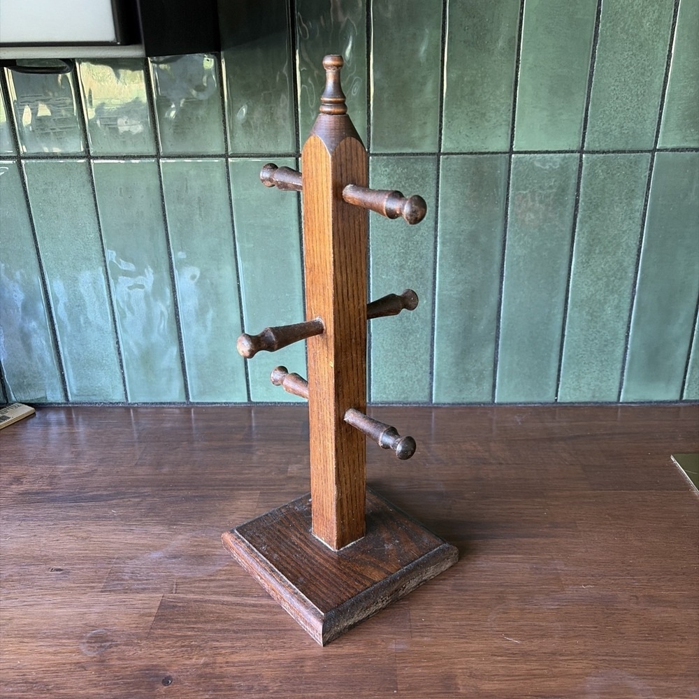 Vintage Wooden 6 Cup Coffee Mug Tree Stand Amish Farmhouse Country Peg Spindle